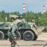 Военные инженеры в рамках учений перебросили тяжелую технику через лес и болото в Бурятии - FlashSiberia