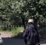 Фото Странный парень в балаклаве, каске и с автоматом напугал жителей Улан-Удэ - Газета Новая Бурятия