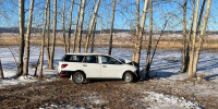 Фото Водитель и пассажир травмировались после наезда их автомобиля на дерево в Бурятии - Газета Новая Бурятия