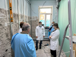 Первый в новом году традиционный обход главного врача Михаила Итыгилова в стационаре Городской больницы 4.