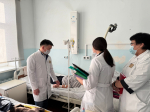 Первый в новом году традиционный обход главного врача Михаила Итыгилова в стационаре Городской больницы 4.