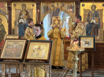 Накануне Недели всех святых митрополит Иосиф совершил Всенощное бдение и освятил новые иконы для Одигитриевского собора города Улан-Удэ