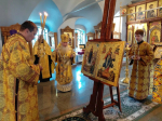 Накануне Недели всех святых митрополит Иосиф совершил Всенощное бдение и освятил новые иконы для Одигитриевского собора города Улан-Удэ