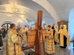 Накануне Недели всех святых митрополит Иосиф совершил Всенощное бдение и освятил новые иконы для Одигитриевского собора города Улан-Удэ