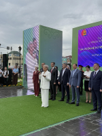 Награды лучшим выпускникам школ Улан-Удэ