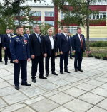 В Северобайкальске открыли памятник строителям БАМа