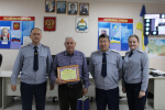 Руководство исправительной колонии № 7 поздравили ветерана УИС с юбилеем
